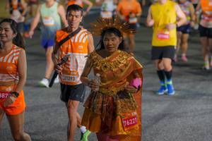 BIB: 3870, 21293, 76221, 008
                            <button type="button" onclick="openModal(22823157)" class="btn btn-primary btn-sm float-right btn-popup" data-toggle="modal" data-target=".modal-high-quality">
                        <i class="fas fa-shopping-cart"></i> Add to Cart
                    </button>
                                            <button type="button" onclick="isThisMe(22823157, true)" class="btn btn-success btn-sm float-right btn-popup btn-isme hidden" data-toggle="tooltip" data-placement="bottom" title="นี่คือรูปของคุณใช่ไหม คลิกที่นี่เพื่อเอาเข้าอัลบั้ม">
                        <i class="fas fa-plus"></i> Add to album
                    </button>
                    <button type="button" onclick="isThisMe(22823157, false)" class="btn btn-warning btn-sm float-right btn-popup btn-isnotme hidden">
                        <i class="fas fa-ban"></i> Remove from album
                    </button>
